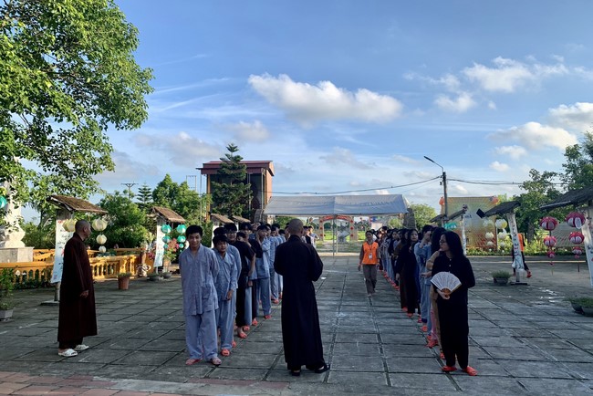 The 4th day of Summer Retreat 2022 at Dong Cao Pagoda