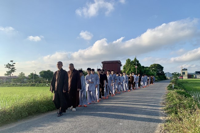 The 4th day of Summer Retreat 2022 at Dong Cao Pagoda