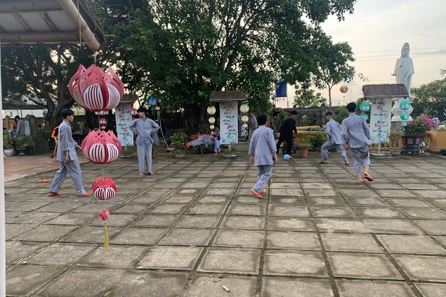 The 4th day of Summer Retreat 2022 at Dong Cao Pagoda