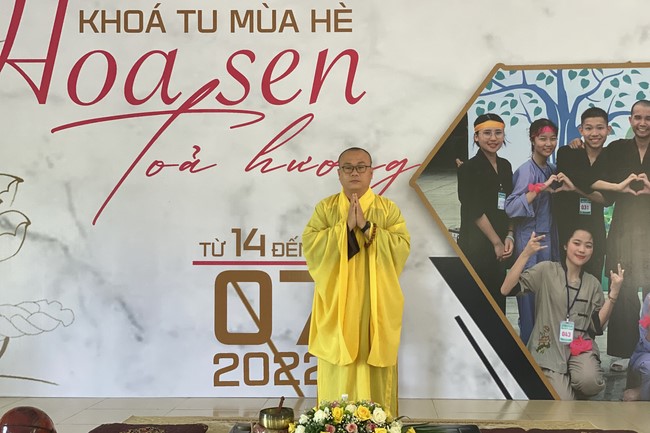 The 4th day of Summer Retreat 2022 at Dong Cao Pagoda