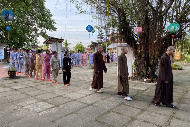 The 4th day of Summer Retreat 2022 at Dong Cao Pagoda