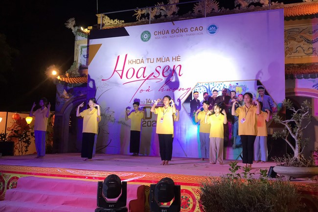 The 4th day of Summer Retreat 2022 at Dong Cao Pagoda