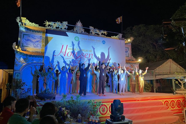 The 4th day of Summer Retreat 2022 at Dong Cao Pagoda