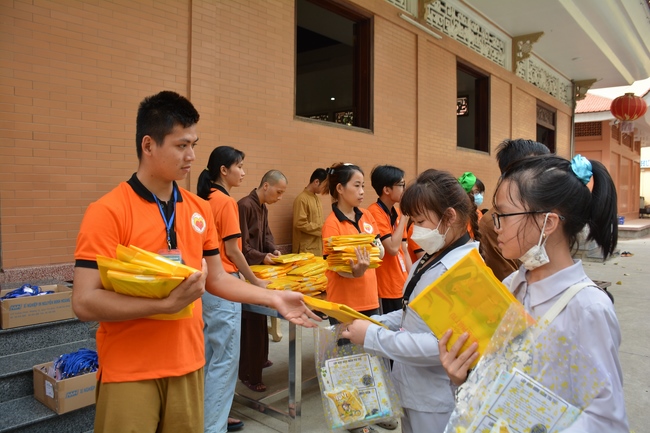 The 2nd Three-Jewel Refuge Ceremony in 2022