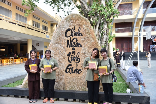 The 2nd Three-Jewel Refuge Ceremony in 2022