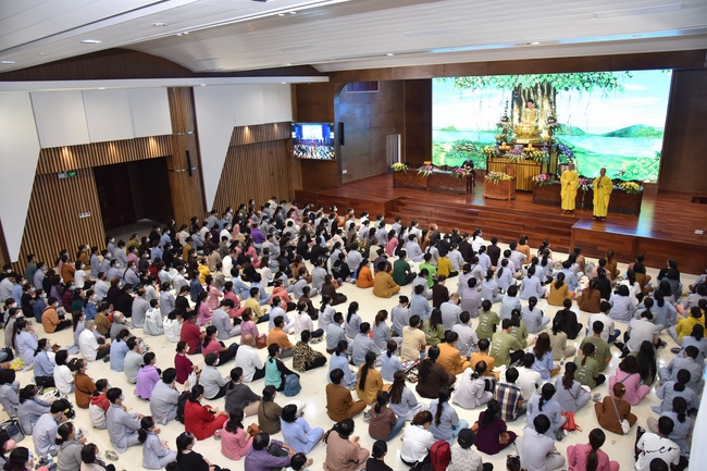 The 2nd Three-Jewel Refuge Ceremony in 2022