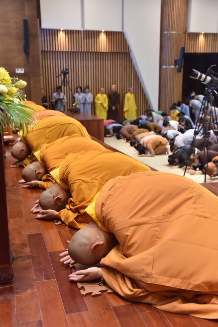 The 2nd Three-Jewel Refuge Ceremony in 2022