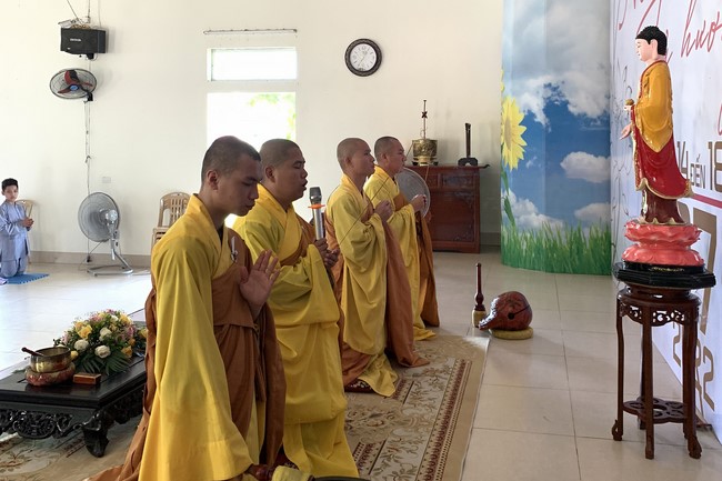 Last day of Summer Retreat 2022 at Dong Cao Pagoda