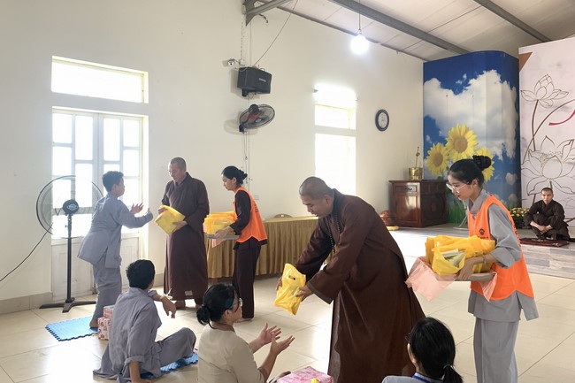 Last day of Summer Retreat 2022 at Dong Cao Pagoda