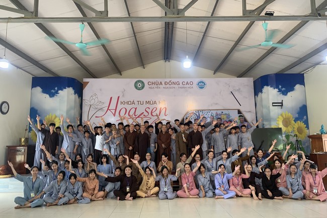 Last day of Summer Retreat 2022 at Dong Cao Pagoda