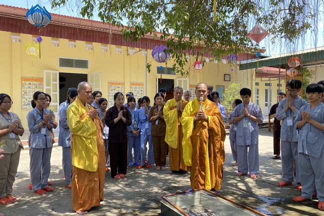 Last day of Summer Retreat 2022 at Dong Cao Pagoda