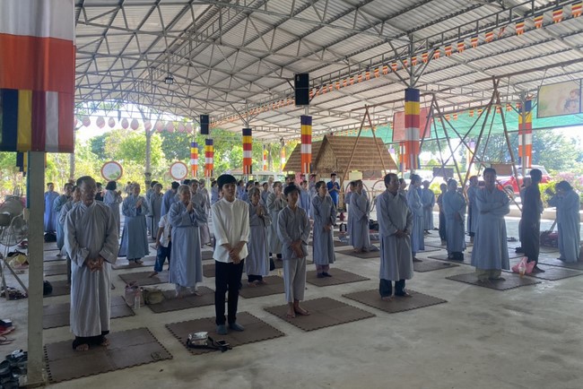 The birthday of Bodhisattva Avalokitesvara at Cambodia Hoằng Pháp Pagoda