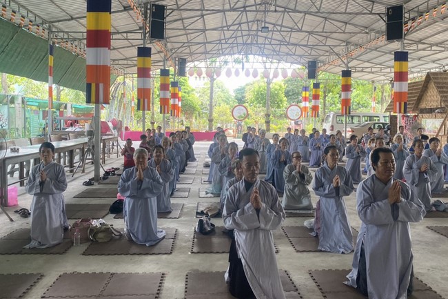The birthday of Bodhisattva Avalokitesvara at Cambodia Hoằng Pháp Pagoda