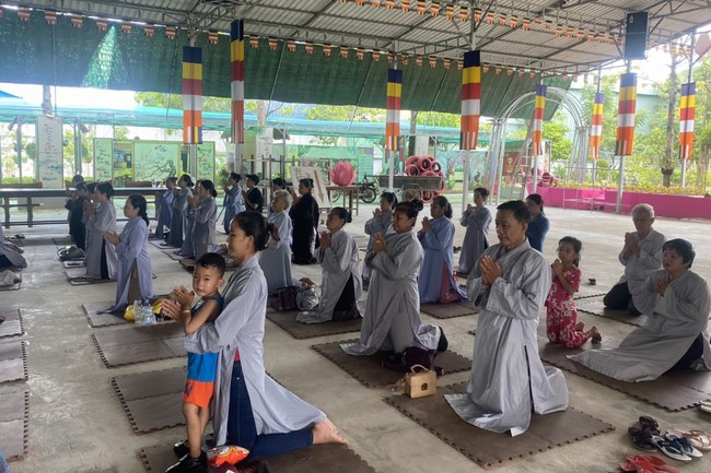 The birthday of Bodhisattva Avalokitesvara at Cambodia Hoằng Pháp Pagoda