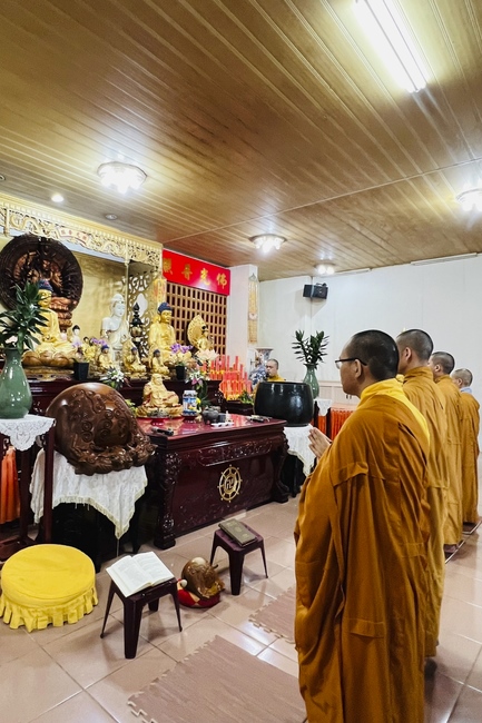Assembly for anniversary Bodhisattva Avalokitesvara at Linh An Pagoda