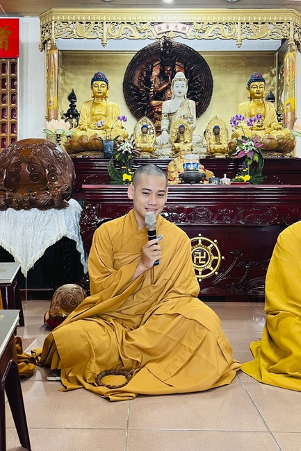 Assembly for anniversary Bodhisattva Avalokitesvara at Linh An Pagoda