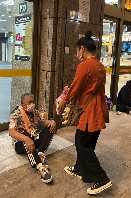 Assembly for anniversary Bodhisattva Avalokitesvara at Linh An Pagoda