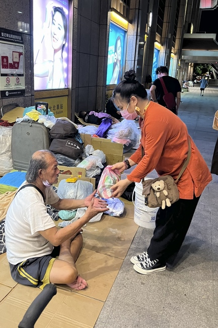 Assembly for anniversary Bodhisattva Avalokitesvara at Linh An Pagoda