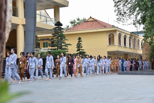 The first day of Summer Retreat 2022 at Hoang Phap Pagoda