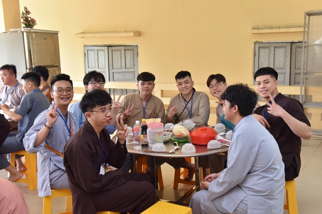 The first day of Summer Retreat 2022 at Hoang Phap Pagoda