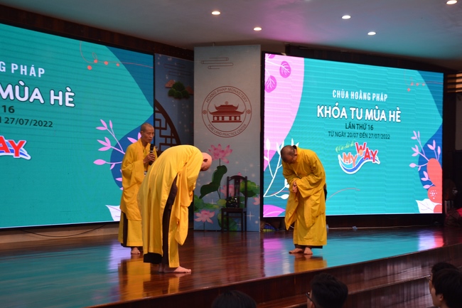 The first day of Summer Retreat 2022 at Hoang Phap Pagoda