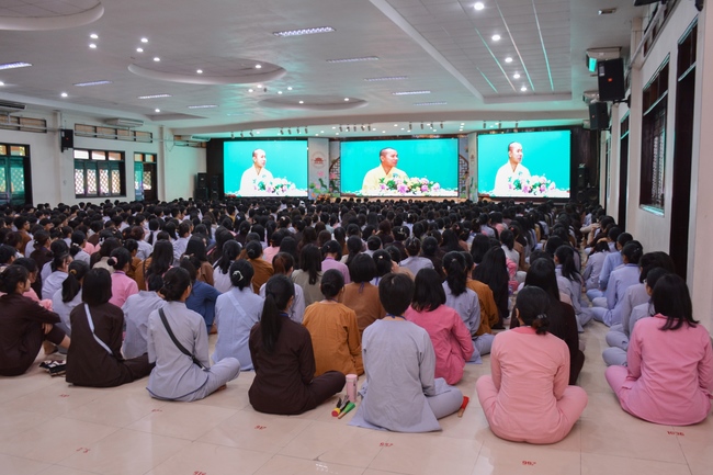 The first day of Summer Retreat 2022 at Hoang Phap Pagoda
