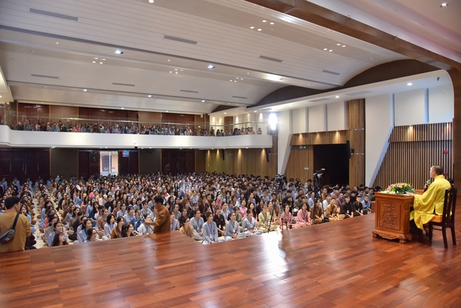 The first day of Summer Retreat 2022 at Hoang Phap Pagoda