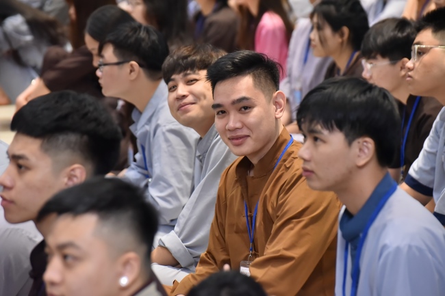 The first day of Summer Retreat 2022 at Hoang Phap Pagoda