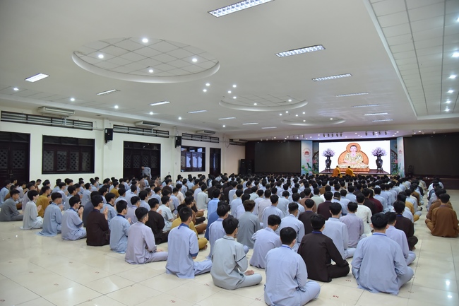 The first day of Summer Retreat 2022 at Hoang Phap Pagoda