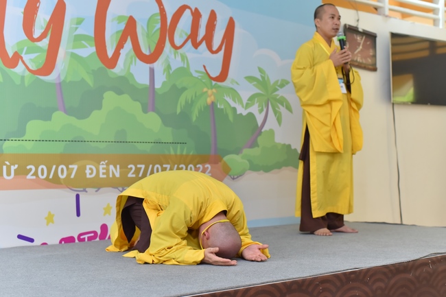 The first day of Summer Retreat 2022 at Hoang Phap Pagoda