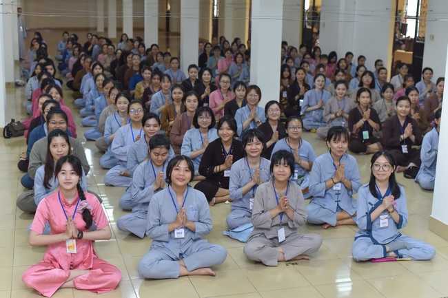 The first day of Summer Retreat 2022 at Hoang Phap Pagoda