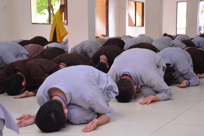 The first day of Summer Retreat 2022 at Hoang Phap Pagoda