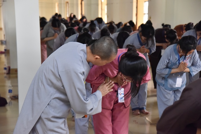 The first day of Summer Retreat 2022 at Hoang Phap Pagoda