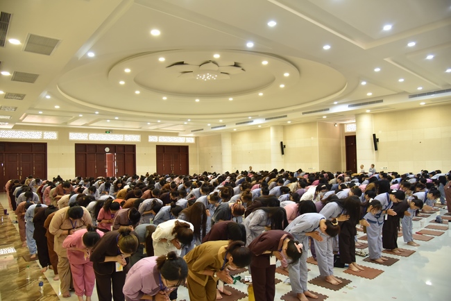 The first day of Summer Retreat 2022 at Hoang Phap Pagoda