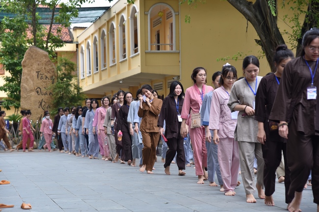 The first day of Summer Retreat 2022 at Hoang Phap Pagoda