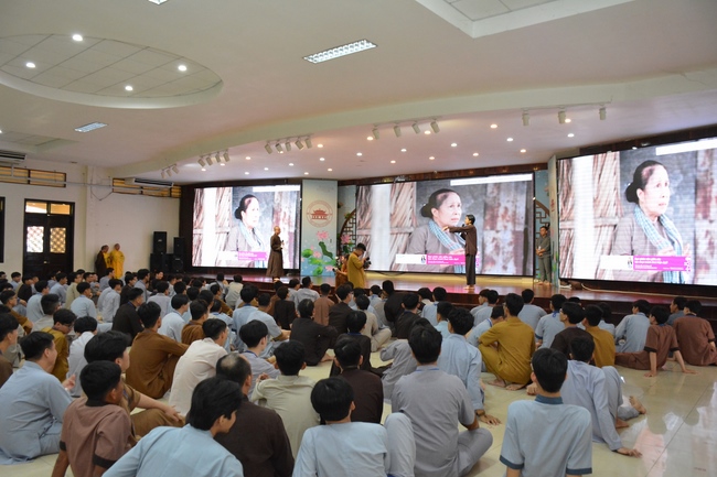 Second day of Summer Retreat 2022 at Hoang Phap Pagoda
