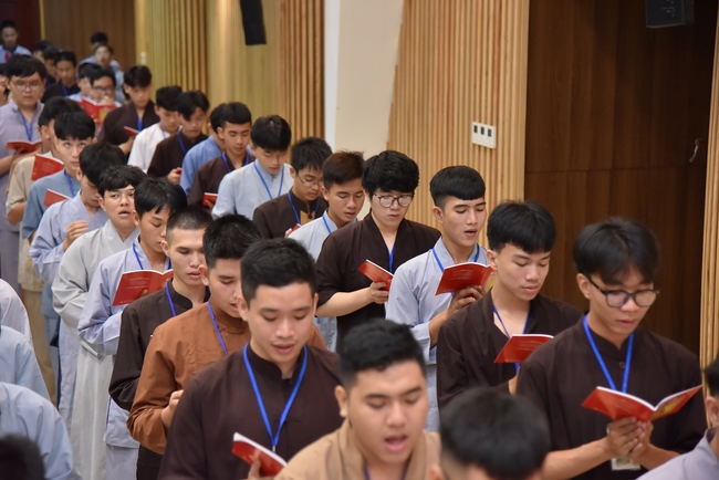 Second day of Summer Retreat 2022 at Hoang Phap Pagoda