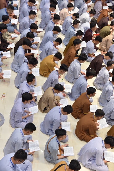 Second day of Summer Retreat 2022 at Hoang Phap Pagoda