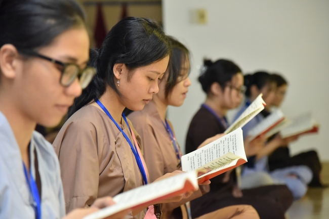 Second day of Summer Retreat 2022 at Hoang Phap Pagoda