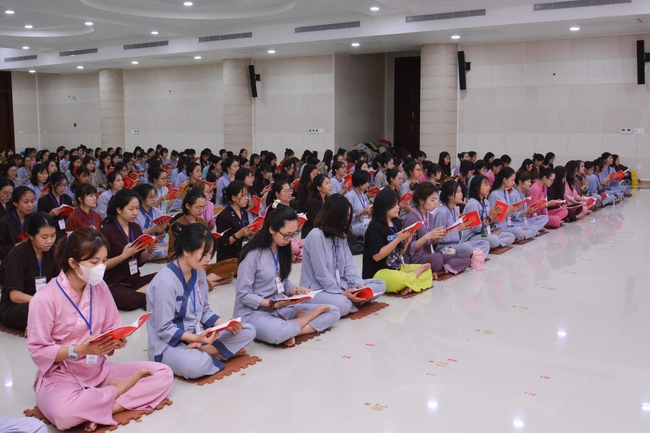 Second day of Summer Retreat 2022 at Hoang Phap Pagoda