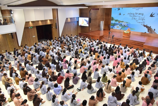Second day of Summer Retreat 2022 at Hoang Phap Pagoda