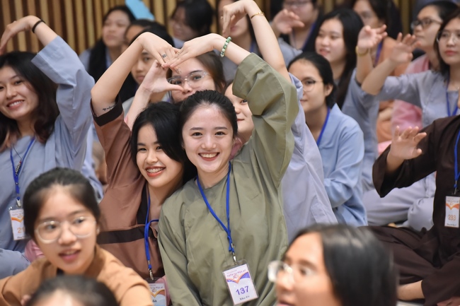 Second day of Summer Retreat 2022 at Hoang Phap Pagoda