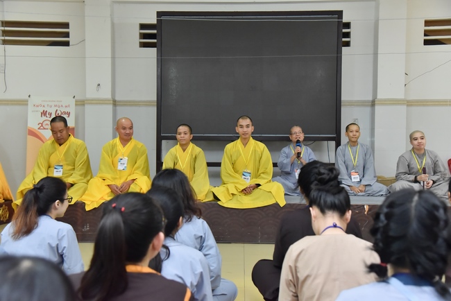 Second day of Summer Retreat 2022 at Hoang Phap Pagoda