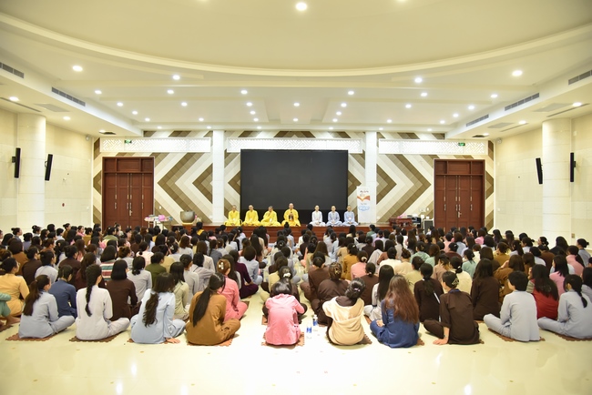 Second day of Summer Retreat 2022 at Hoang Phap Pagoda