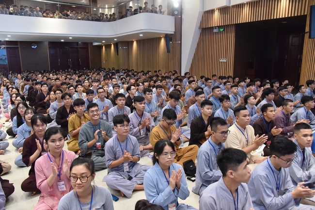 Second day of Summer Retreat 2022 at Hoang Phap Pagoda