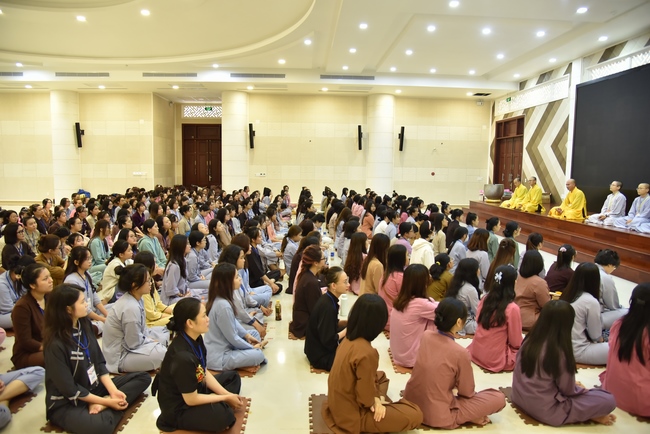 Second day of Summer Retreat 2022 at Hoang Phap Pagoda