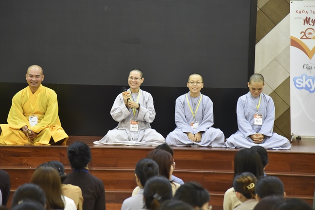 Second day of Summer Retreat 2022 at Hoang Phap Pagoda