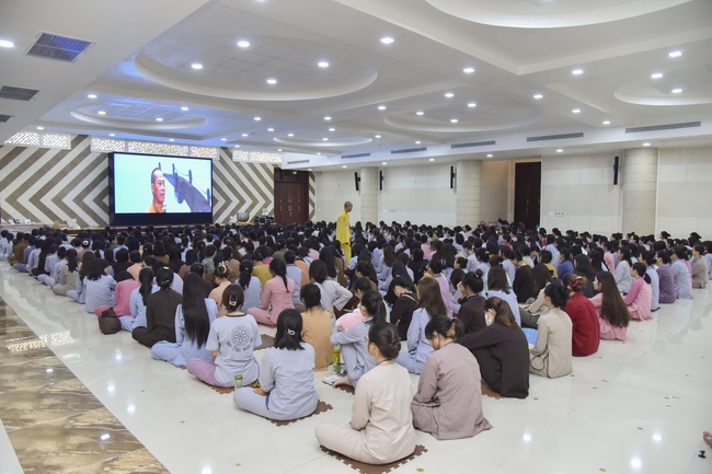 Second day of Summer Retreat 2022 at Hoang Phap Pagoda