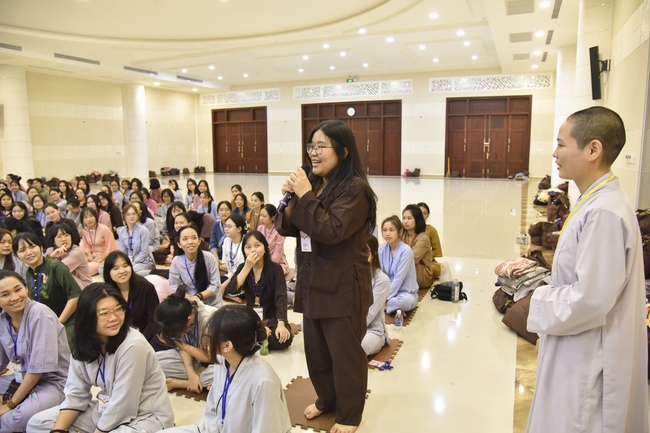 Third day of Summer Retreat 2022 at Hoang Phap Pagoda
