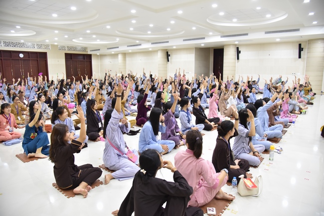 Third day of Summer Retreat 2022 at Hoang Phap Pagoda